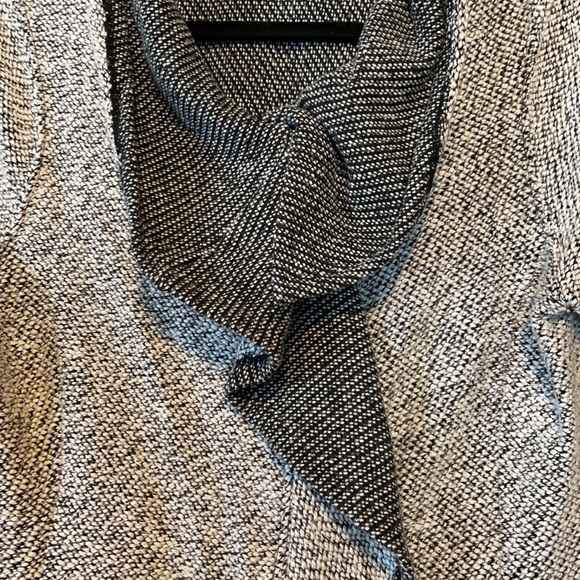 Gray Jacket - Picture 3 of 7